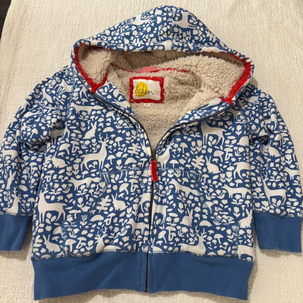 Boden Kids Blue Woodland Print Borg Lined Zip Up Hoodie Sweatshirt Size 6-7Y